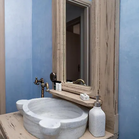 Flaros House-traditional Cycladic House, Sifnos