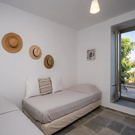 Flaros House-traditional Cycladic House, Sifnos *