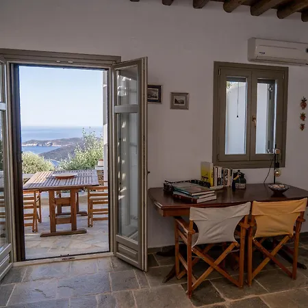 Flaros House-traditional Cycladic House, Sifnos Holiday home Platis Gialos (Sifnos)
