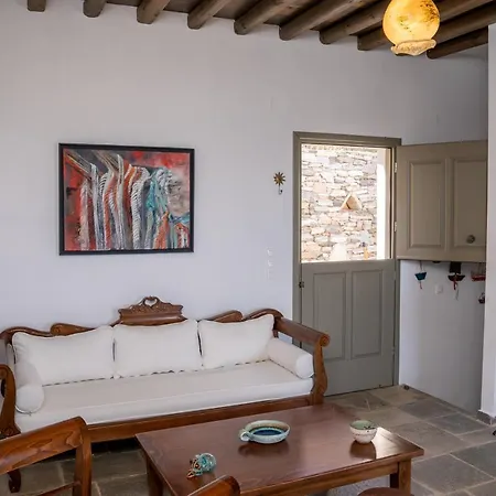 Flaros House-traditional Cycladic House, Sifnos